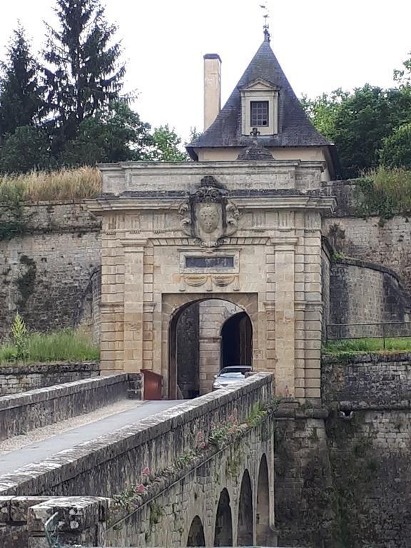דירות בליי Entre Estuaire Et Citadelle מראה חיצוני תמונה